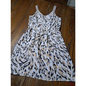 Medium Rory Beca Rayon VNeck Georgette Cream Black Gold Elastic Strap Dress